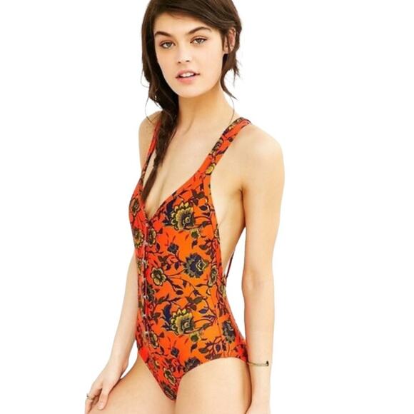 UO One-Piece Floral Swimsuit, Cross Bac Straps, Summer, Beach, Vacation, S - Picture 2 of 12